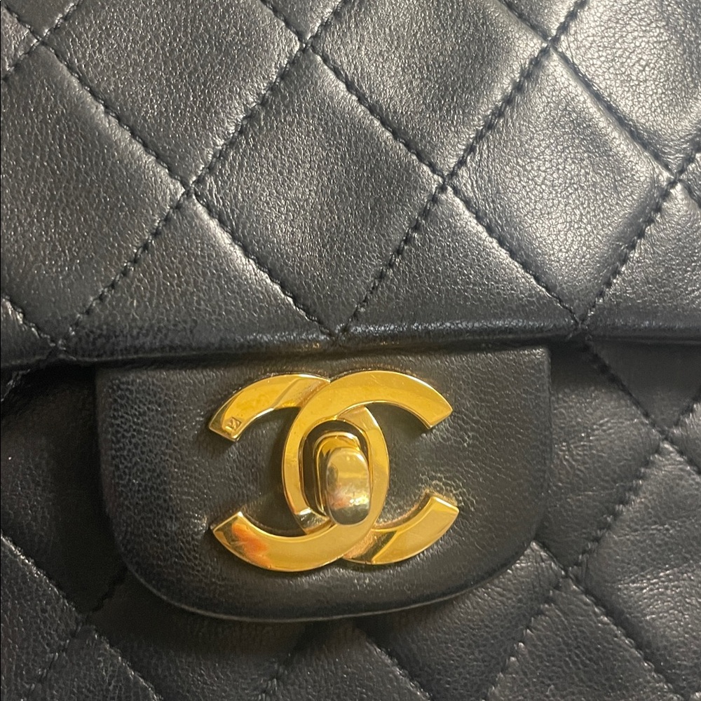 Authentic CHANEL Black Lambskin Leather Small Double Flap Bag Purse Gold HW RARE - Picture 9 of 17
